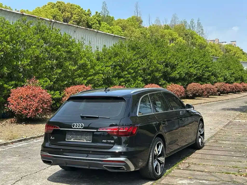 Audi A4 2021 Avant 40 TFSI Luxury