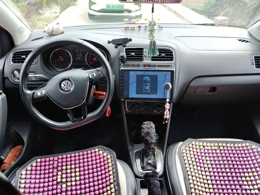 Volkswagen Polo — миниатюра 12