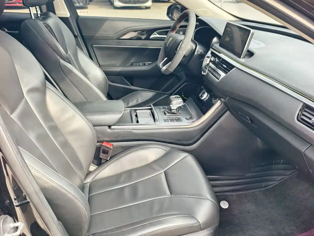 Hongqi Hongqi H5 — миниатюра 8