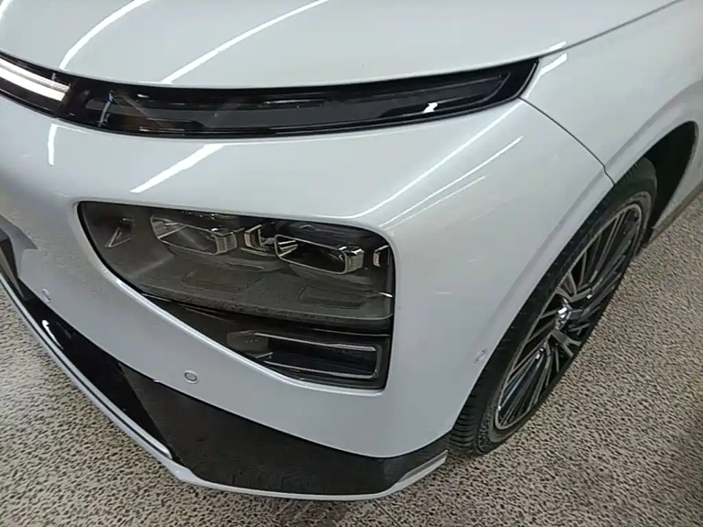 XPeng G9 — миниатюра 24