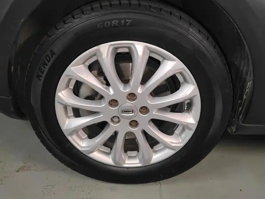 Qoros Qoros 3 — миниатюра 6