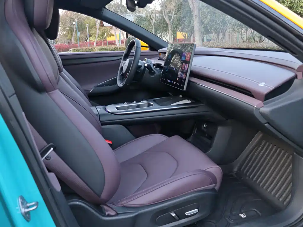 XIAOMI CAR XIAOMI SU7