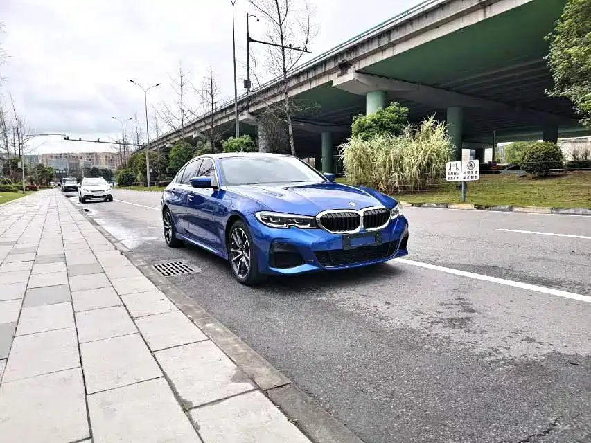 BMW 3 Series — миниатюра 3