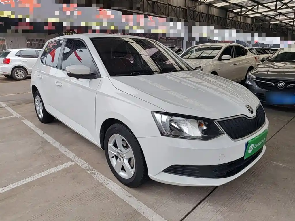 Skoda Fabia — миниатюра 4