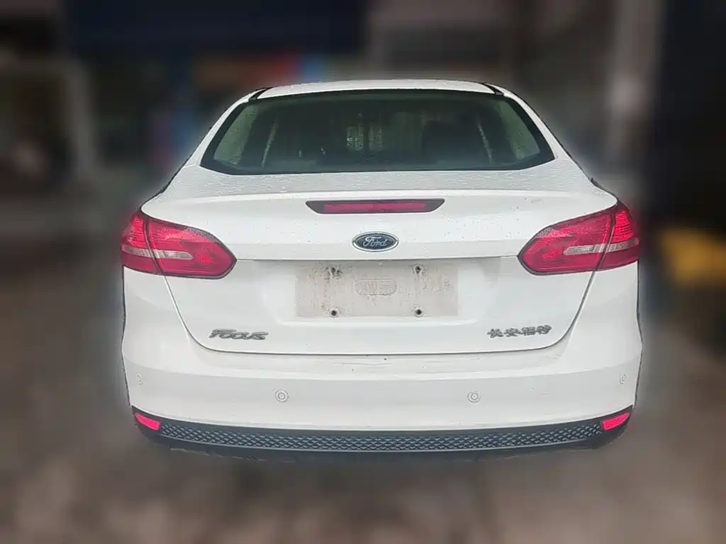 Ford Focus — миниатюра 8