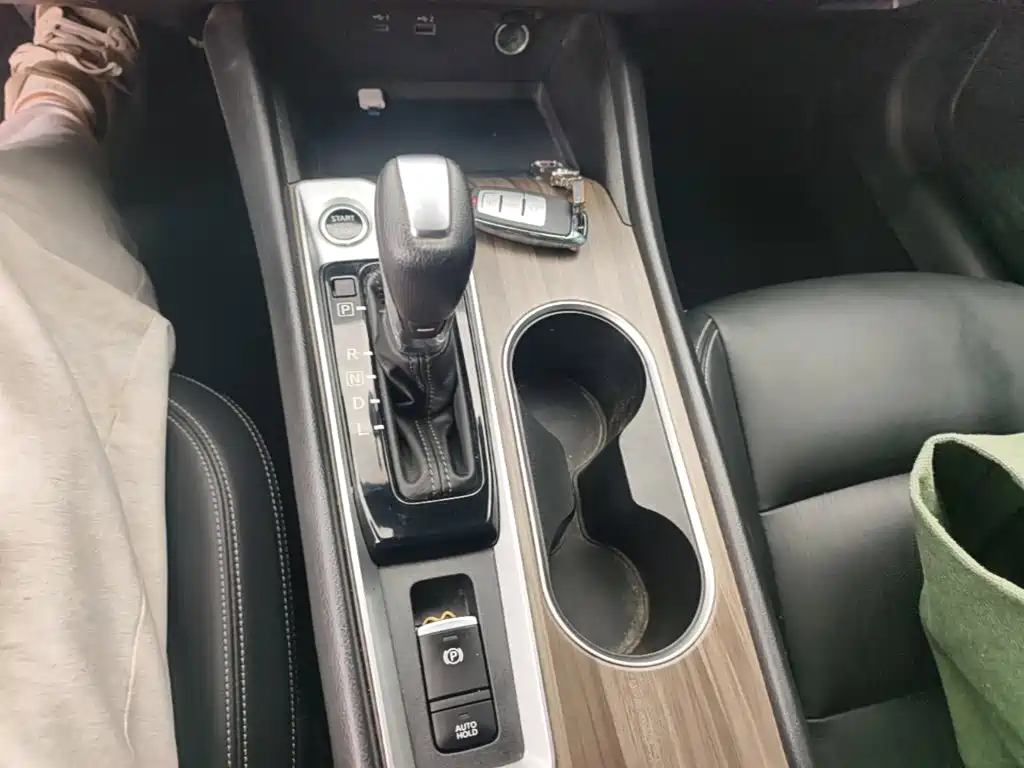 Nissan Teana — миниатюра 14