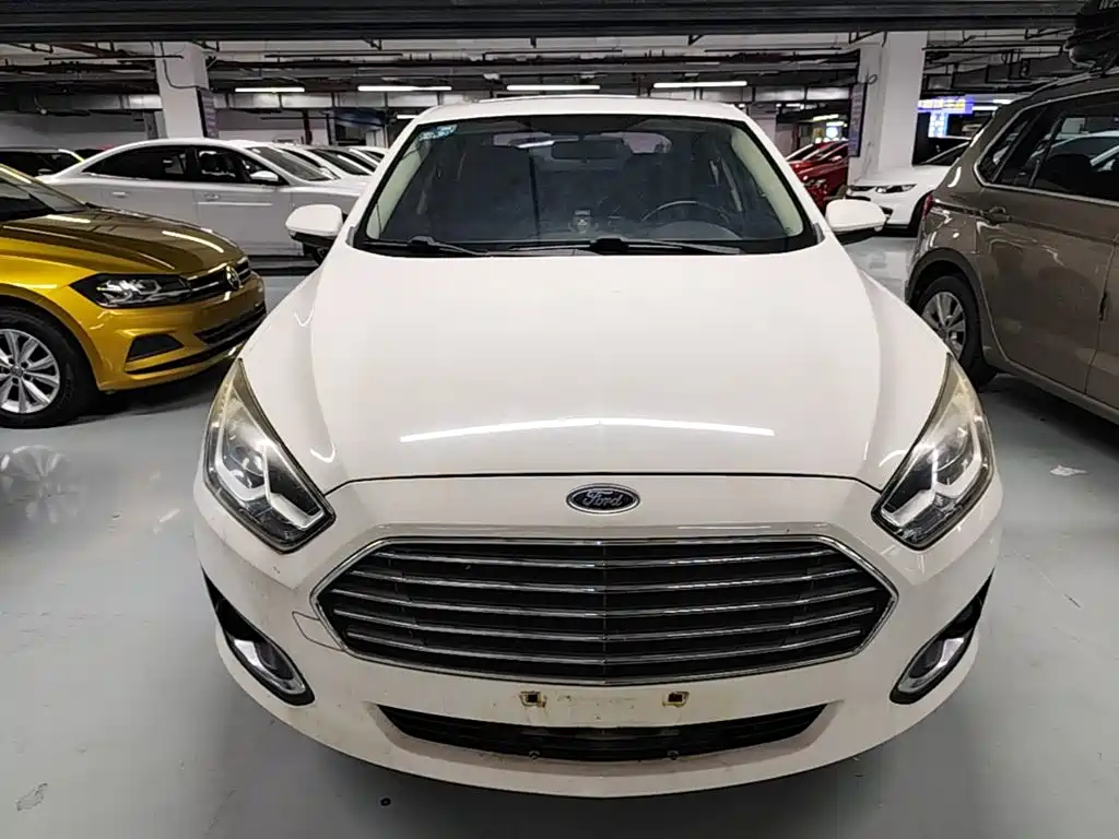 Ford Escort — миниатюра 3
