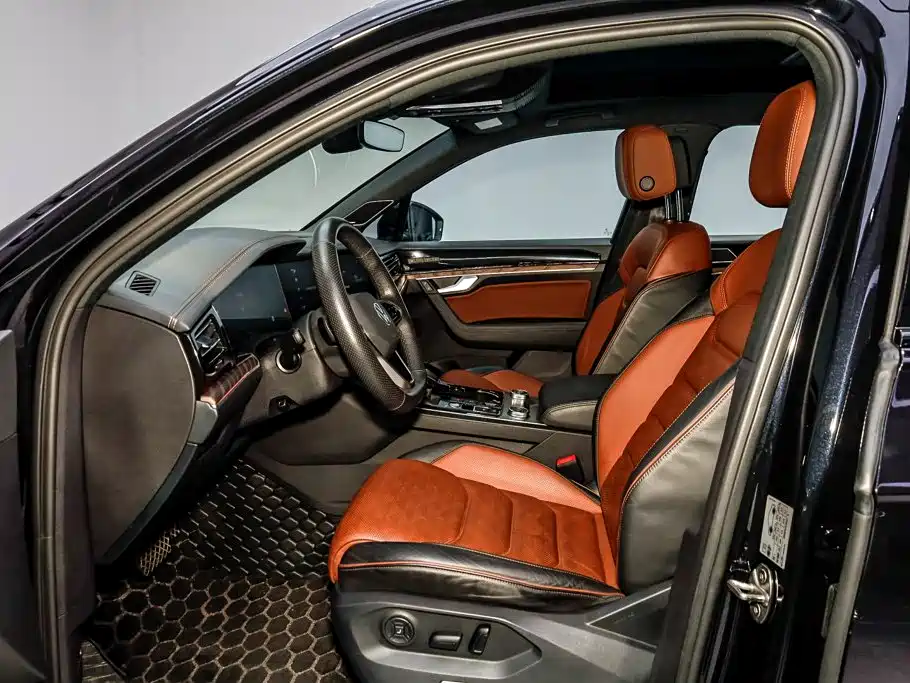 Volkswagen Touareg — миниатюра 8