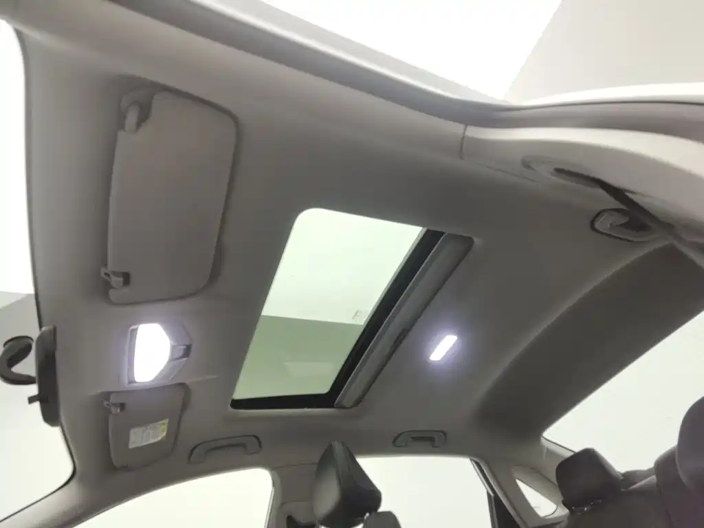 Geely Emgrand — миниатюра 14