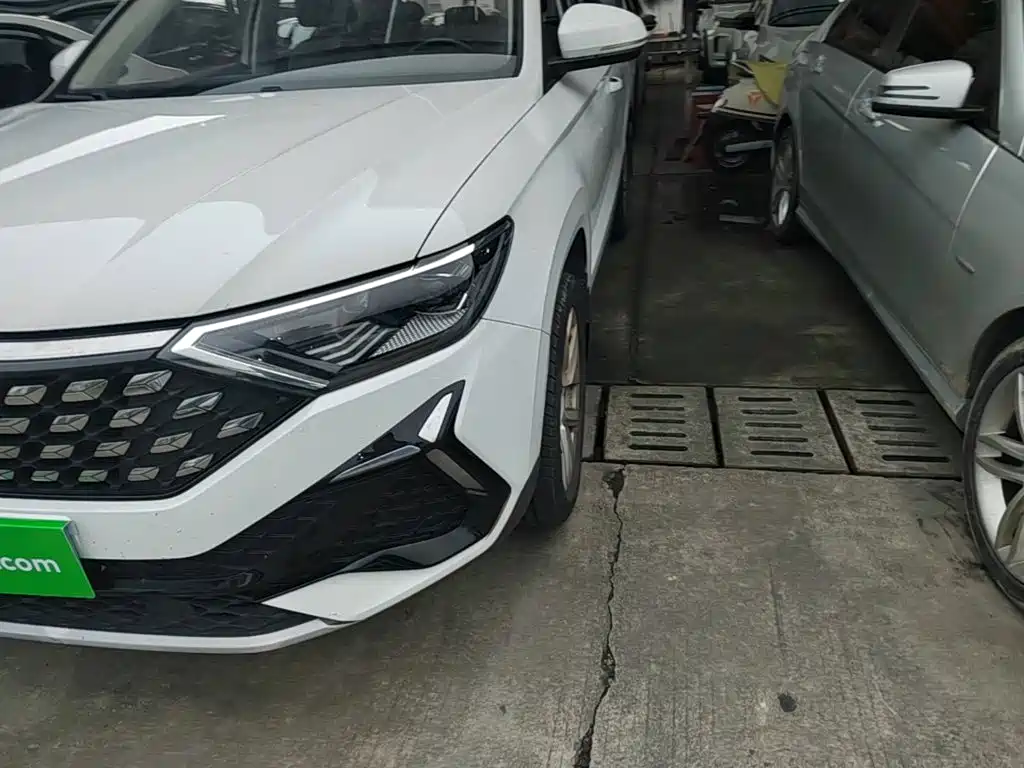 Jetta VS5 — миниатюра 24