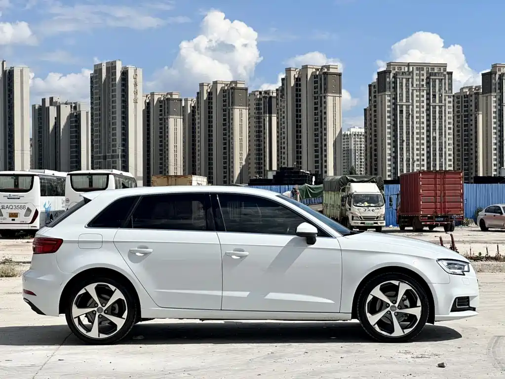 Audi A3 — миниатюра 4