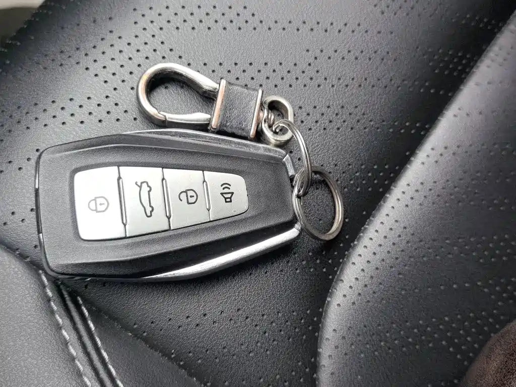 Geely Emgrand — миниатюра 12