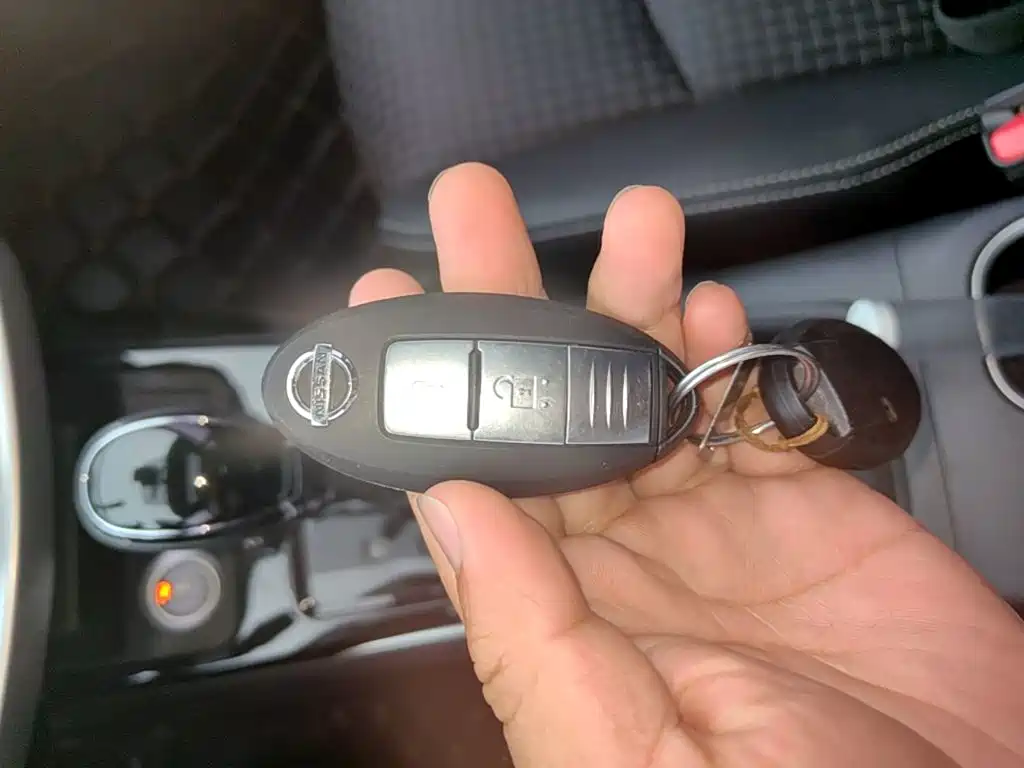 Nissan Tiida — миниатюра 9