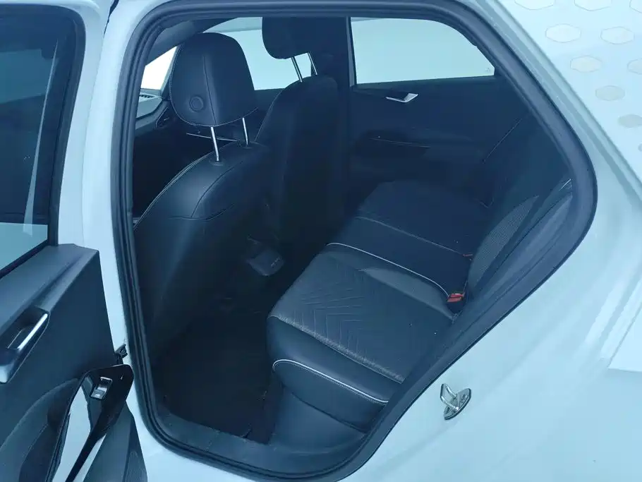 Volkswagen ID.3 — миниатюра 11
