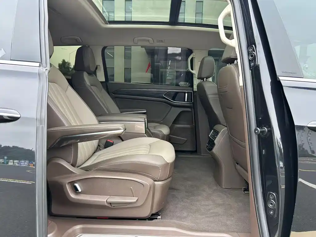 Volkswagen Viloran — миниатюра 11