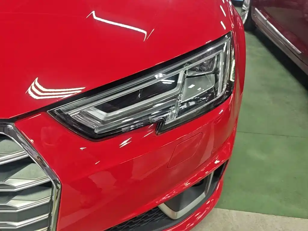 Audi A4L — миниатюра 24