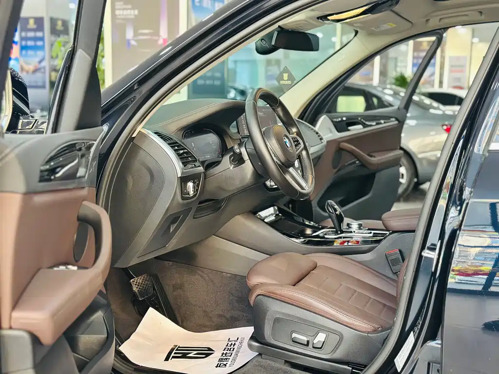 BMW X3 — миниатюра 4