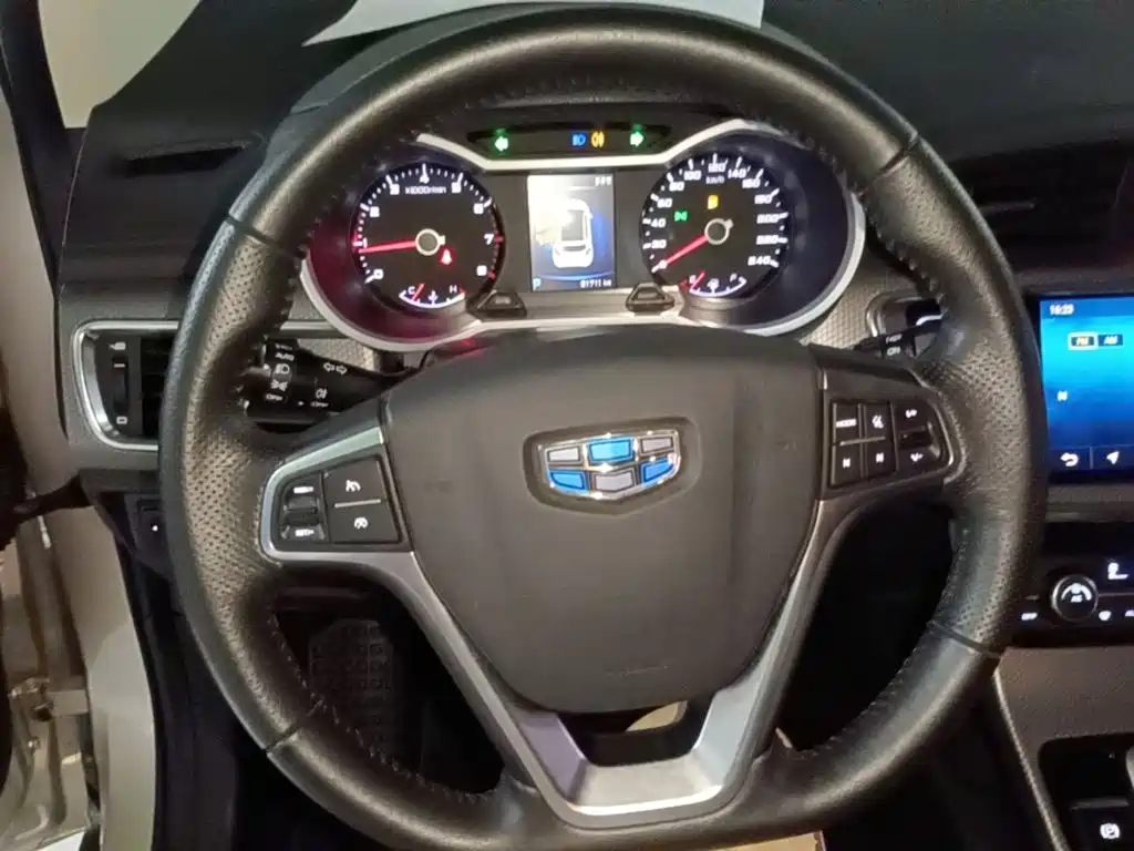 Geely Emgrand GS — миниатюра 11