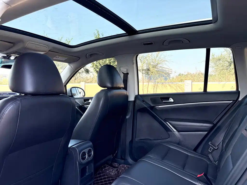 Volkswagen Tiguan — миниатюра 11