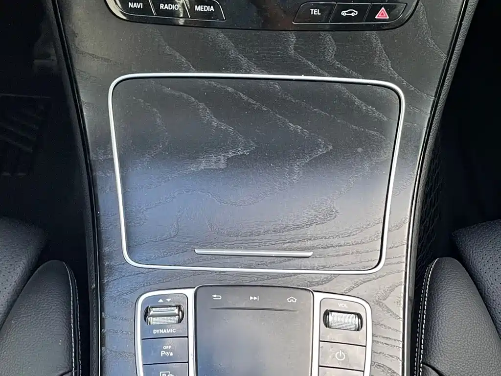 Mercedes-Benz C-Class — миниатюра 13