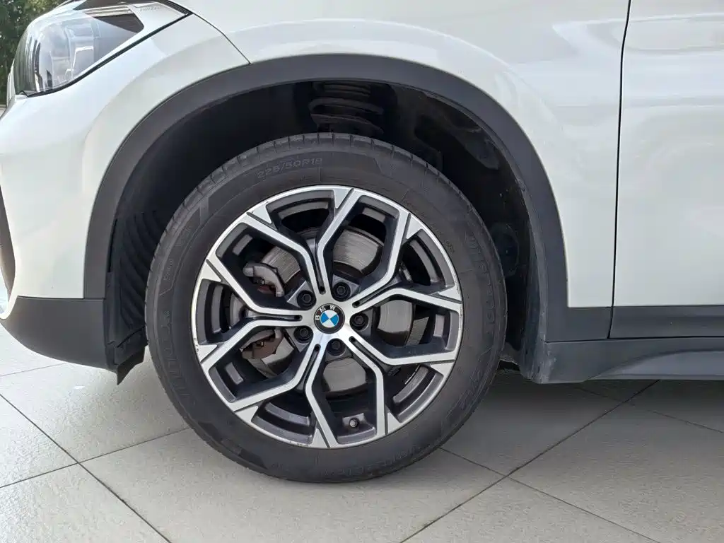 BMW X1 — миниатюра 14