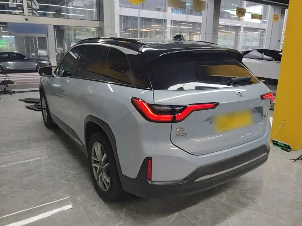 NIO ES6 — миниатюра 5