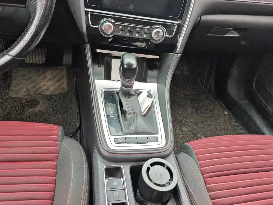 MG MG6 — миниатюра 16