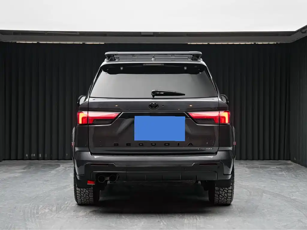 Toyota Sequoia — миниатюра 5