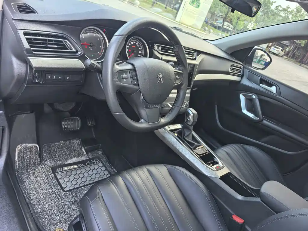 Peugeot 408 — миниатюра 9