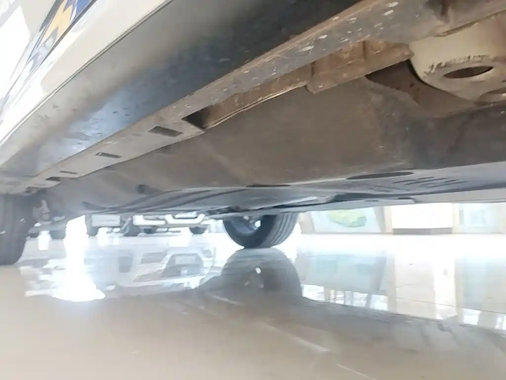 Land Rover Discovery Sport — миниатюра 21
