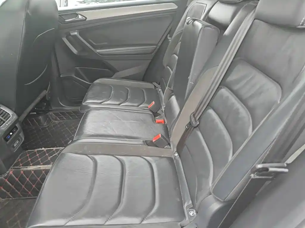Volkswagen Tiguan L — миниатюра 17