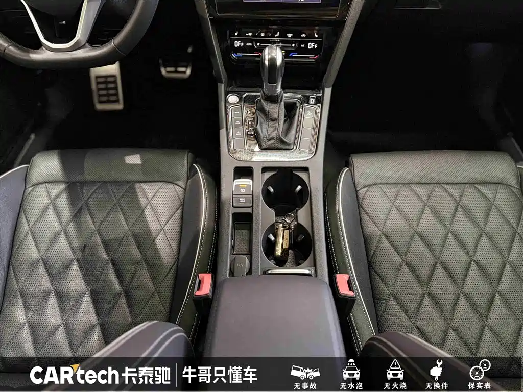 VOLKSWAGEN MAGOTAN GTE PLUG IN HYBRID