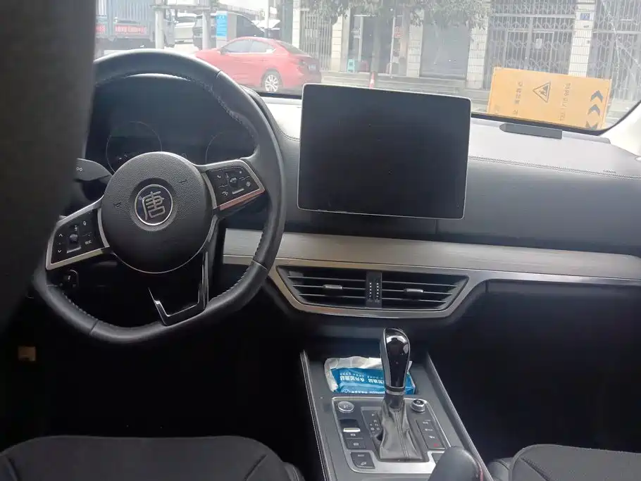 BYD Tang — миниатюра 12