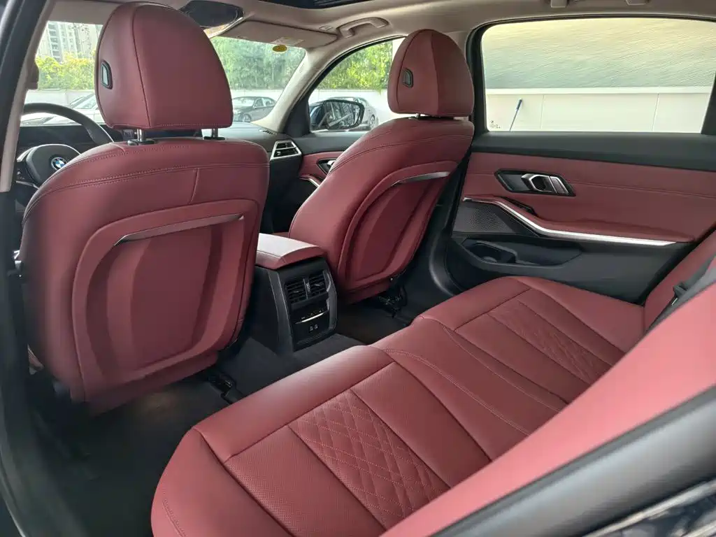BMW i3 — миниатюра 12