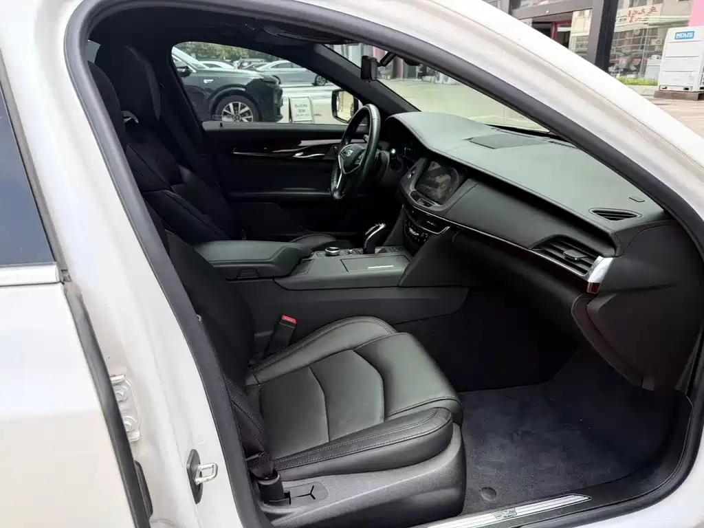 Cadillac CT6 — миниатюра 6