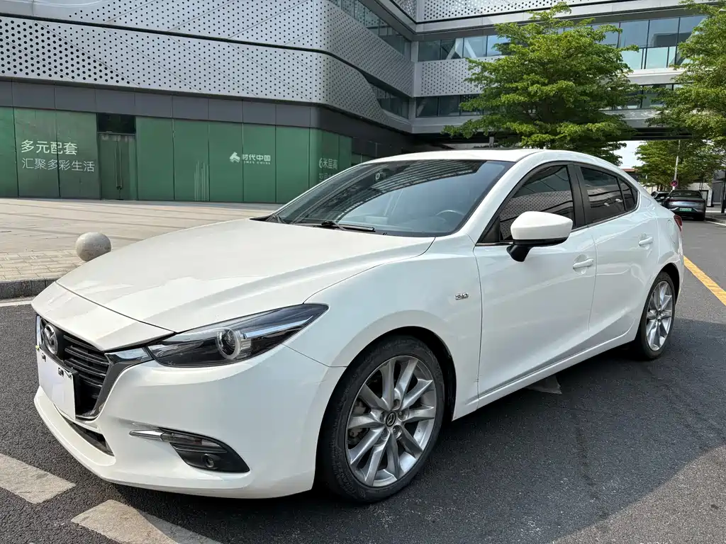 Mazda 3 Axela 2018