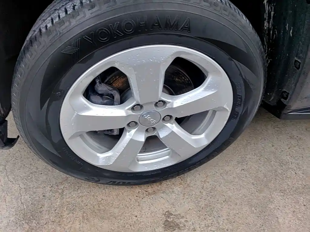 Jeep Compass — миниатюра 23
