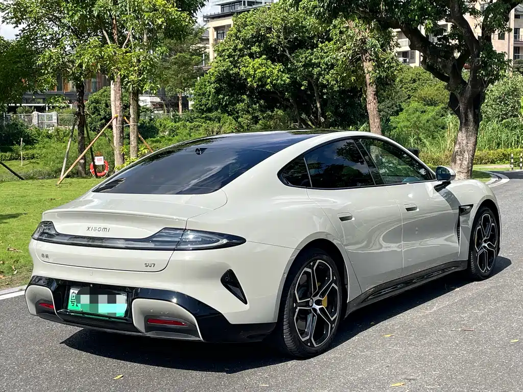 XIAOMI CAR XIAOMI SU7