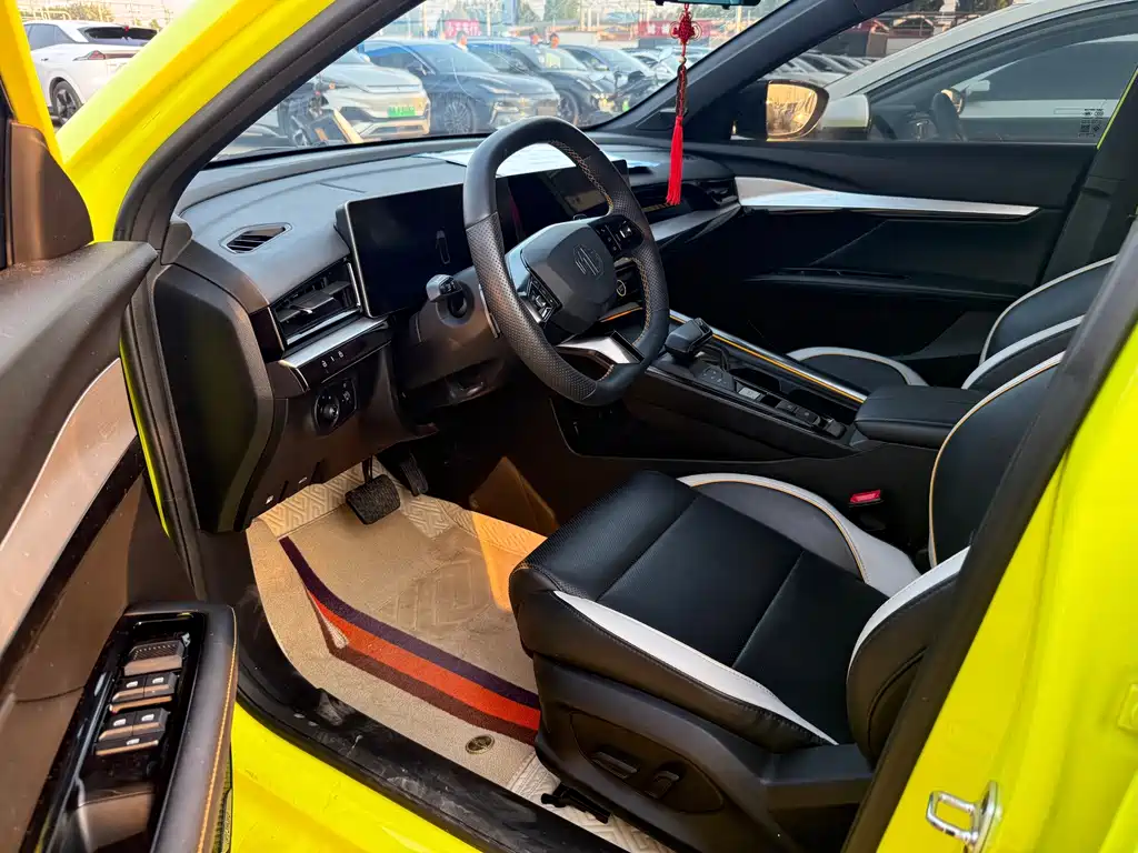 MG MG5 Scorpio — миниатюра 4