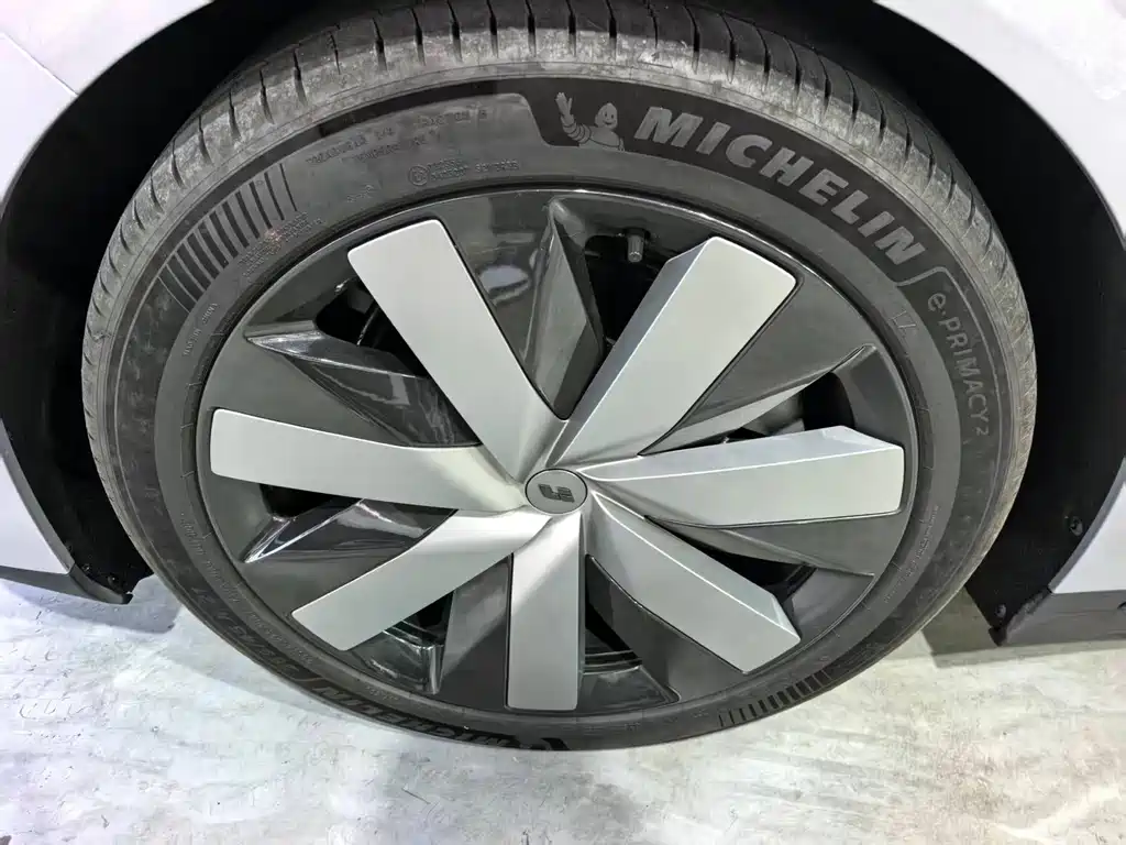Li Auto Li i6 — миниатюра 5