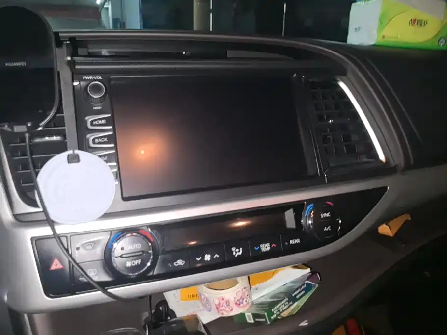 Toyota Highlander — миниатюра 13