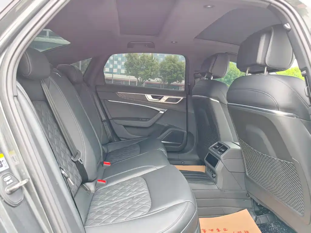 Audi A6L 2025 45 TFSI