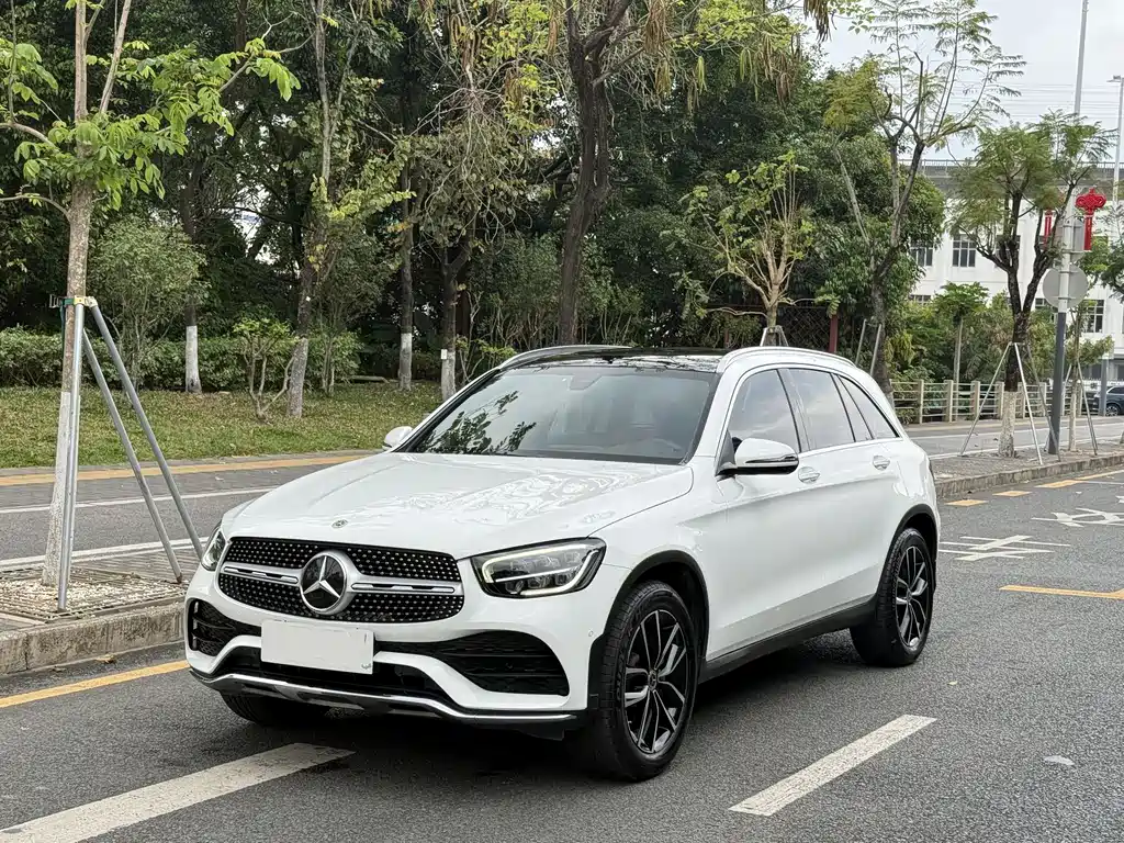 Mercedes-Benz GLC 2021