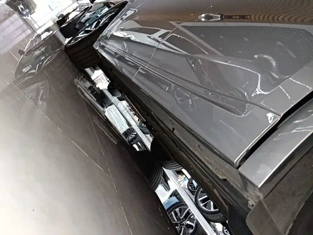 Li Auto Li L8 — миниатюра 22