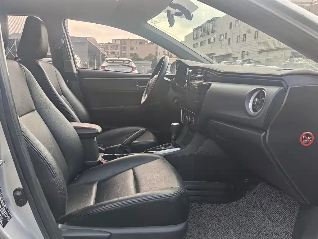 Toyota Corolla — миниатюра 10