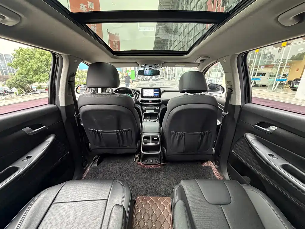 Hyundai Santa Fe — миниатюра 11