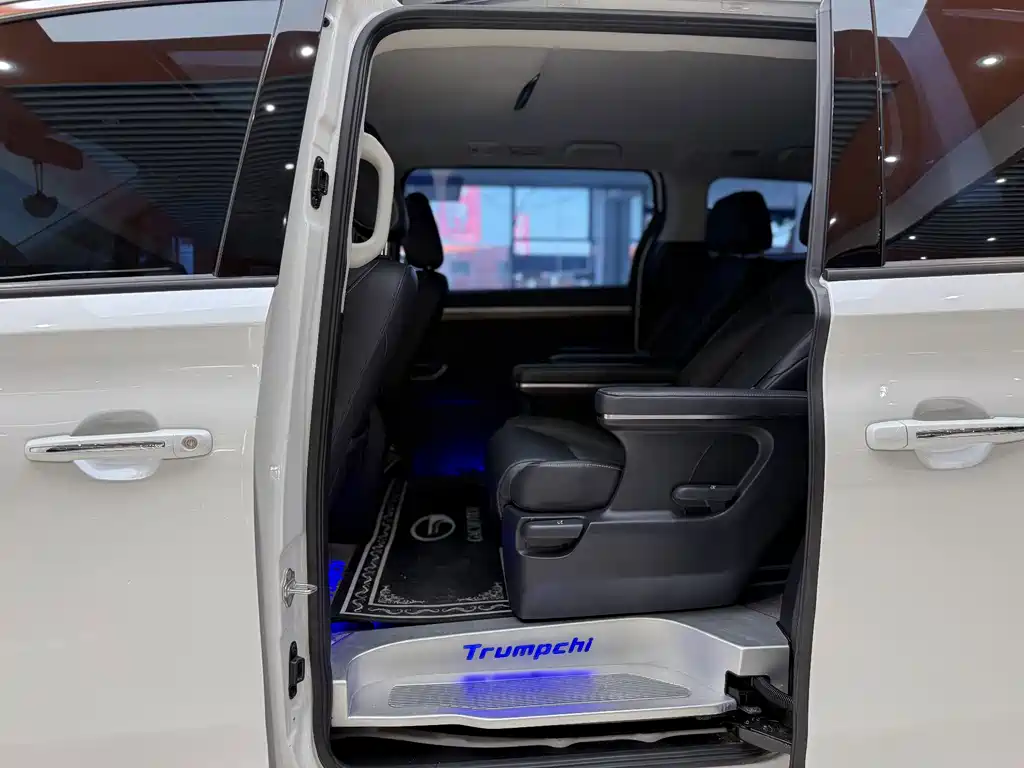 GAC Motor Trumpchi M8 — миниатюра 10