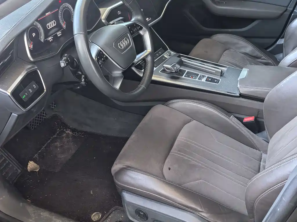Audi A7L — миниатюра 3