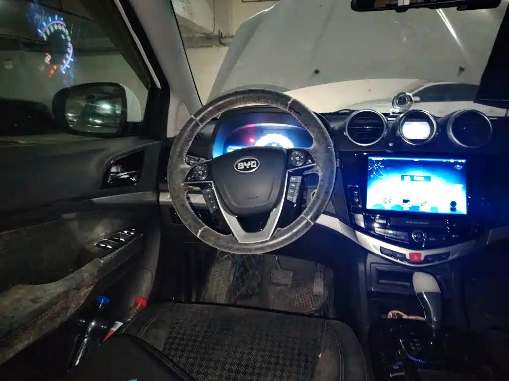 BYD S7 — миниатюра 11