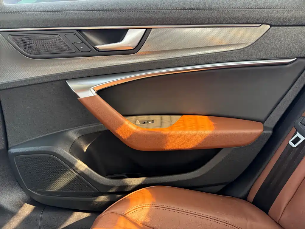 Audi A6L — миниатюра 17